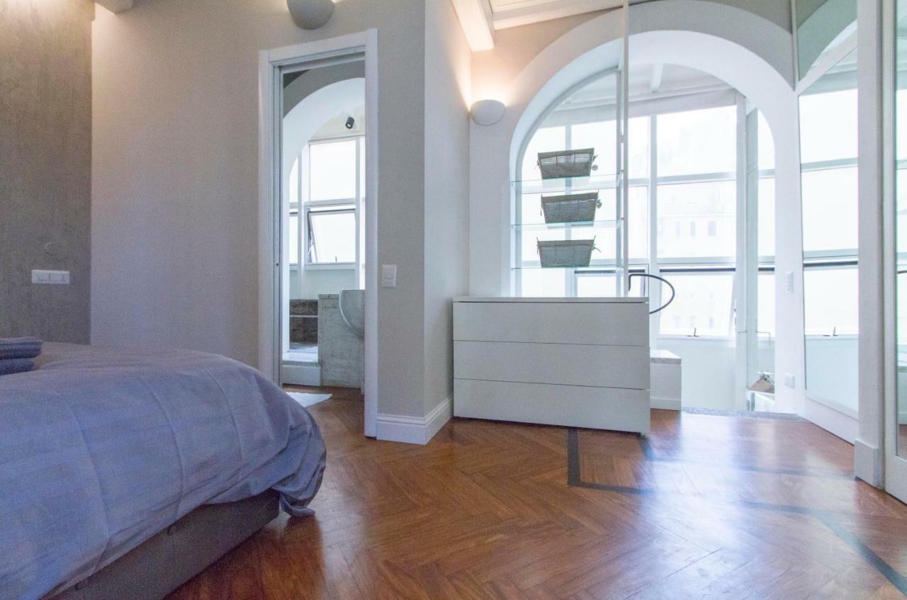 Elegante E Completamente Arredato Apt In Duomo Milano Ngoại thất bức ảnh
