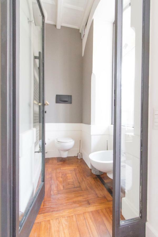 Elegante E Completamente Arredato Apt In Duomo Milano Ngoại thất bức ảnh